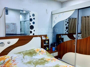 Bedroom in 3 BHK Villa at Andheri West – for Rent