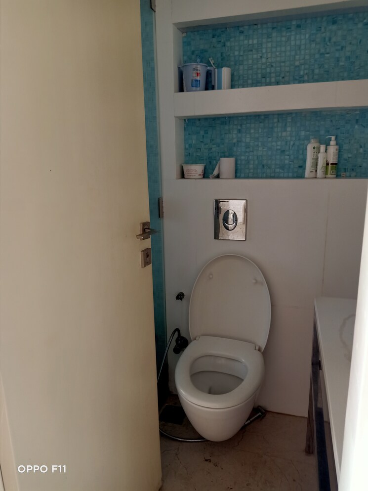 Bathroom, lodha-fiorenza 2 Bedroom 1150 Sq.Ft. Apartment In Goregaon East Mumbai 3916042