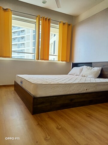 Bedroom in 2 BHK Apartment at Lodha Fiorenza, Goregaon East – for Rent
