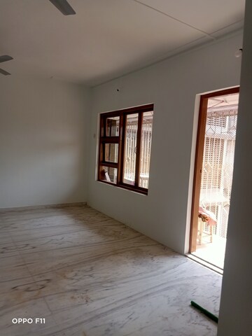 Living Room in 3 BHK Apartment at Andheri West – for Sale