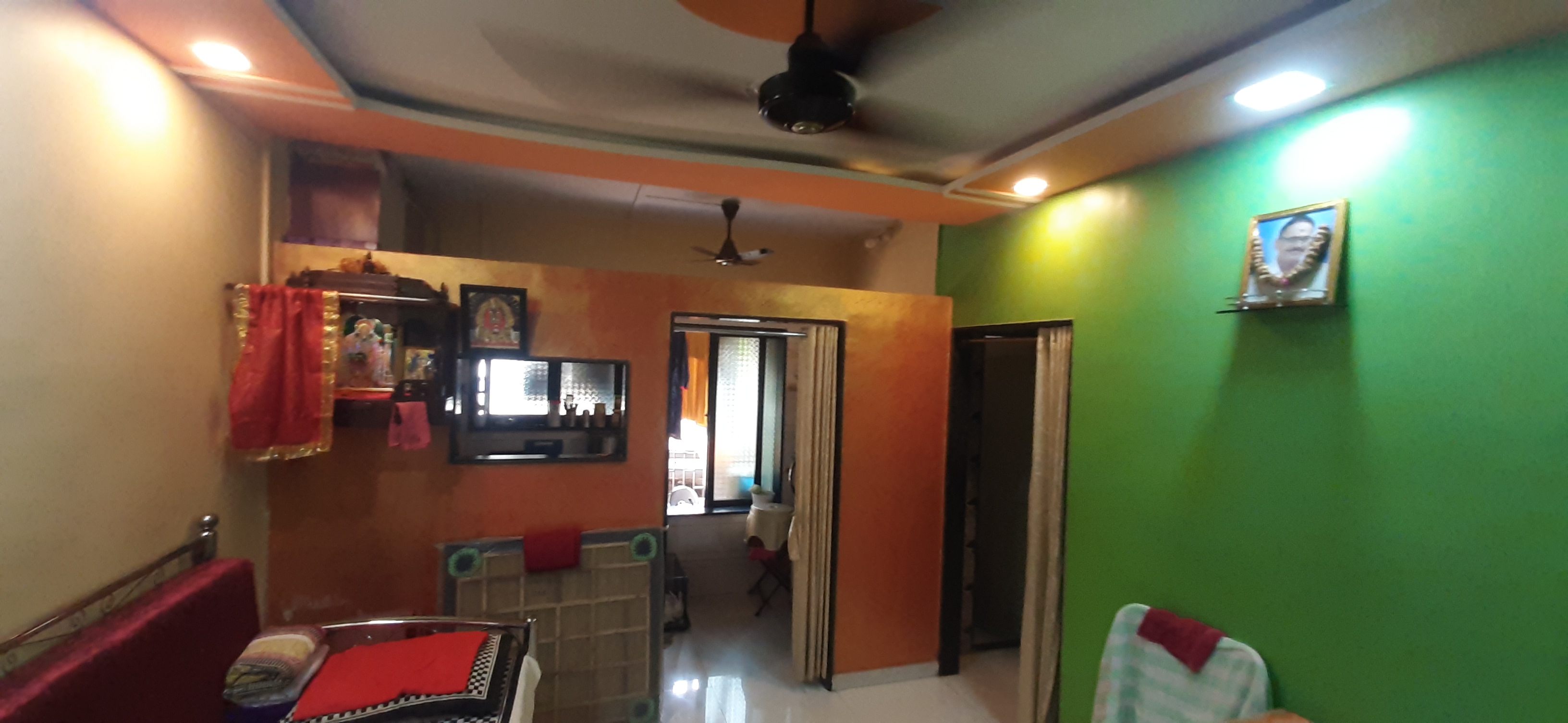 Resale 2 Bedroom 1000 Sq.Ft. Apartment in Gokuldham Complex, Goregaon