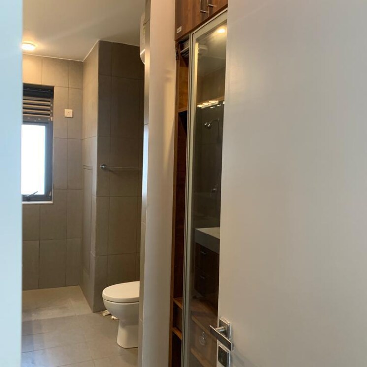 Bathroom, ireo-skyon 3 Bedroom 2045 Sq.Ft. Apartment In Sector 60 Gurgaon 3931495