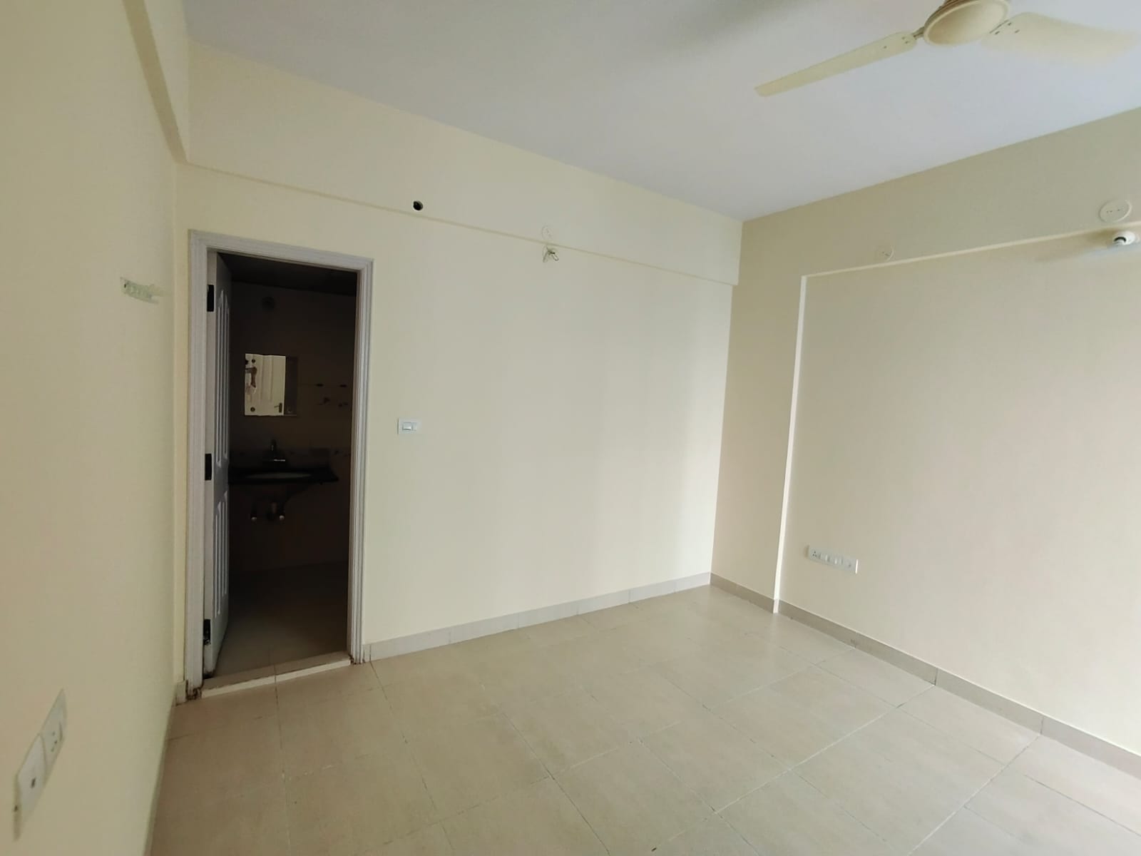 Property for Sale in Coffee Board Layout, Bangalore Houses for Sale