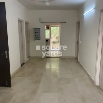 Room in 3 BHK Apartment at BPTP Astaire Gardens, Sector 70a – for Rent