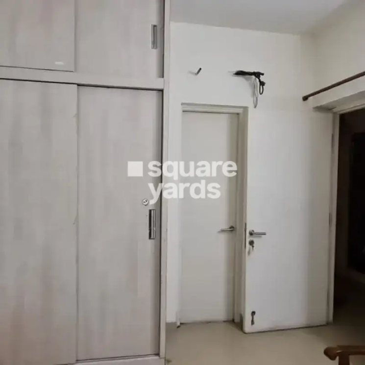 Cover Image, emaar-emerald-estate 2 Bedroom 1020 Sq.Ft. Apartment In Sector 65 Gurgaon 3942677