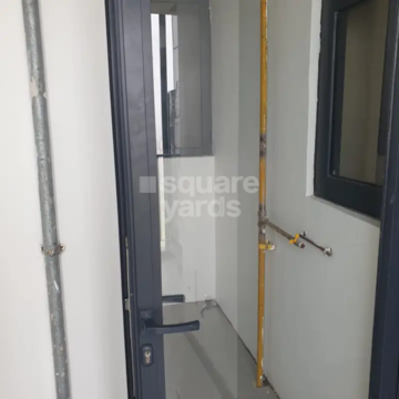 Bathroom in 3 BHK Apartment at M3M Golf Estate, Sector 65 – for Rent