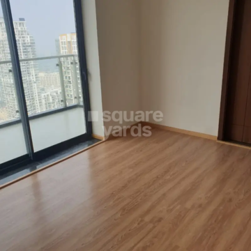 Room in 3 BHK Apartment at M3M Golf Estate, Sector 65 – for Rent