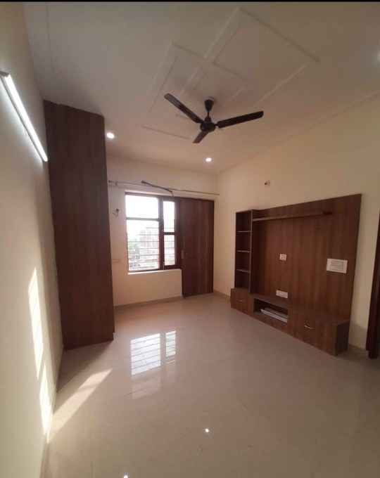 Resale 3 Bedroom 1450 Sq.Ft. Builder Floor in Ashoka Enclave Faridabad