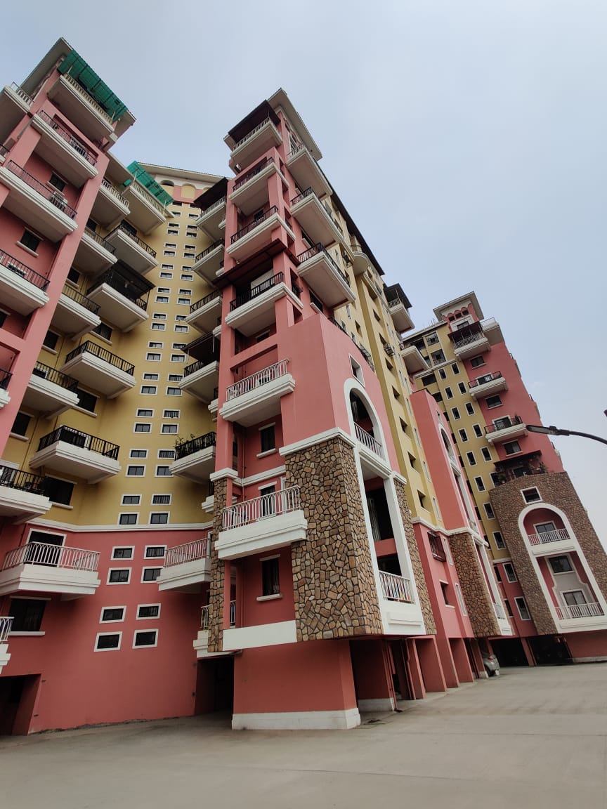 Resale 4 Bedroom 856 Sq.Ft. Apartment in Atul Western Hills Phase 2