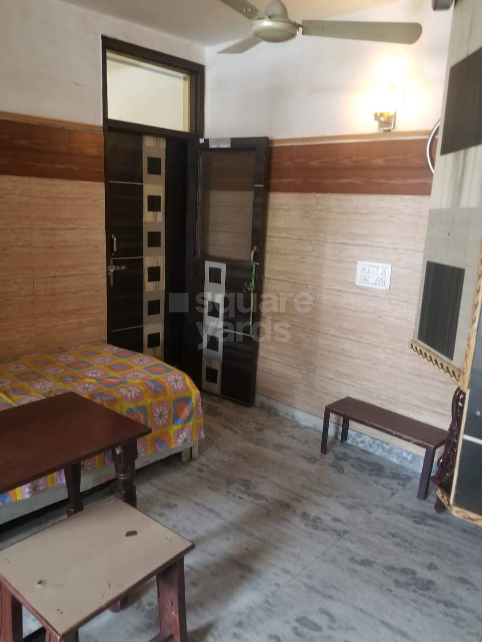 Rental 2 Bedroom 100 Sq.Yd. Independent House in RWA Block A1 Paschim Vihar, Paschim Vihar Delhi