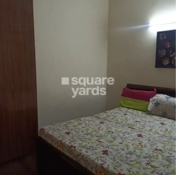 Bedroom in 3 BHK Apartment at Emaar Palm Hills, Sector 77 – for Rent