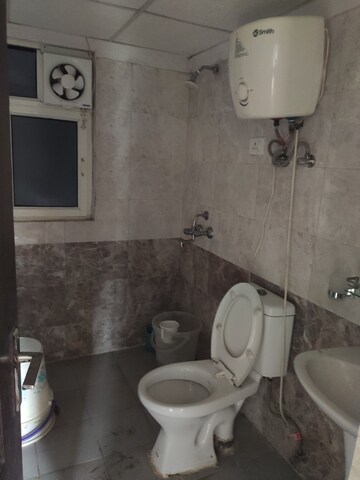 Bathroom in 2.5 BHK Apartment at Gardenia Golf City, Sector 75 – for Rent