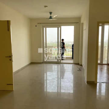 Building Lobby in 3 BHK Apartment at Emaar Palm Heights, Sector 77 – for Rent