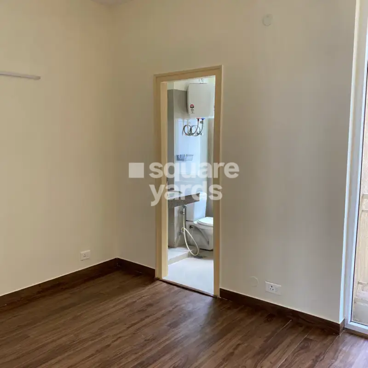 Room, emaar-palm-heights 3 Bedroom 2025 Sq.Ft. Apartment In Sector 77 Gurgaon 3988883