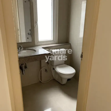 Bathroom in 3 BHK Apartment at Emaar Palm Heights, Sector 77 – for Rent