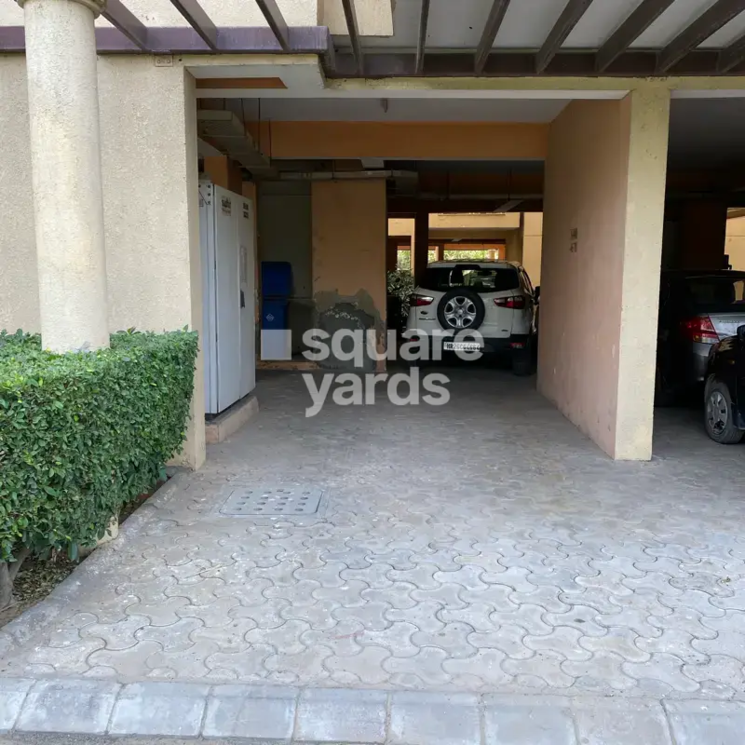 Exterior View, emaar-palm-heights 3 Bedroom 2025 Sq.Ft. Apartment In Sector 77 Gurgaon 3988883