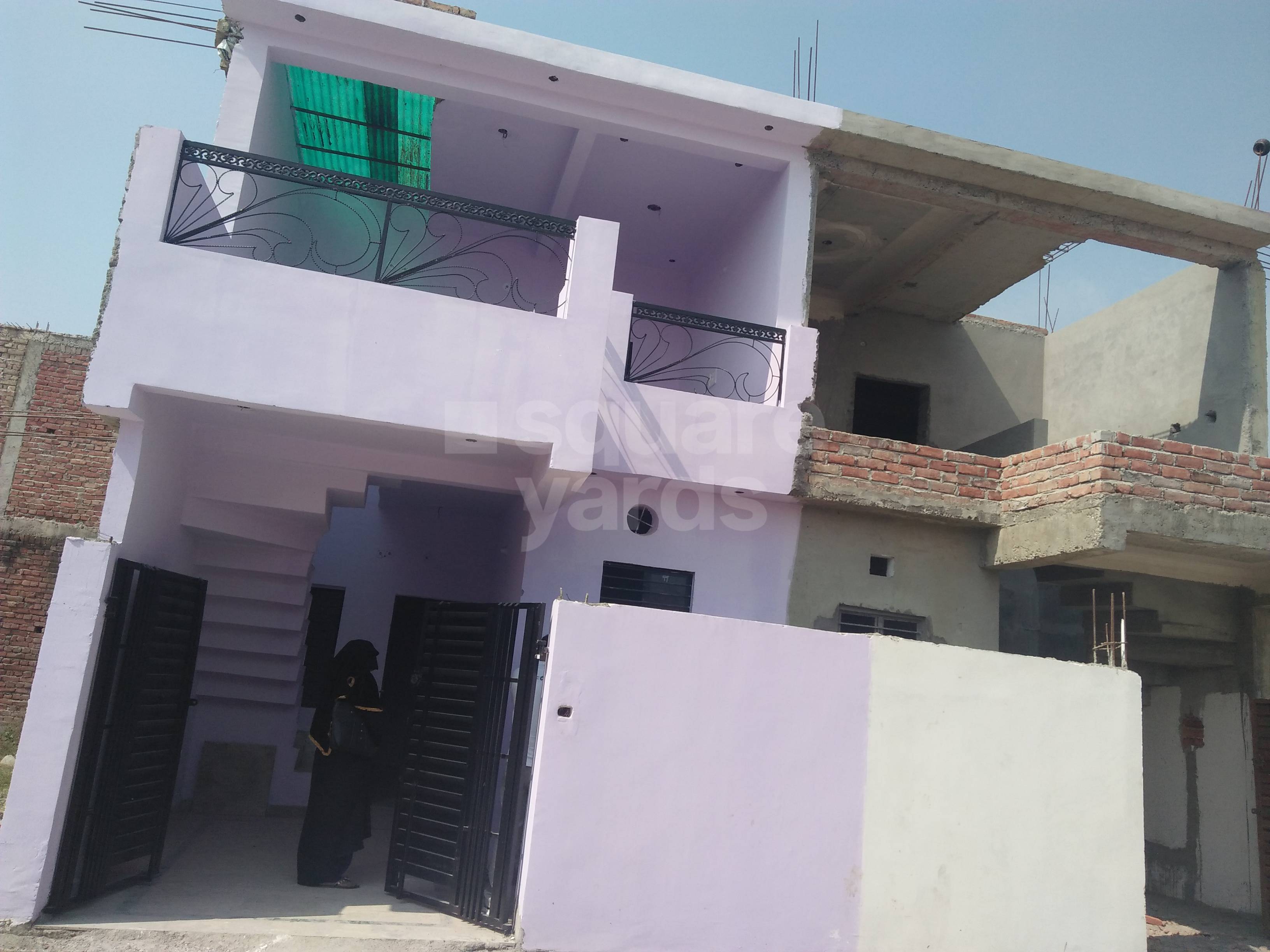 Resale 3 Bedroom 900 Sq.Ft. Independent House in Kursi Road Lucknow