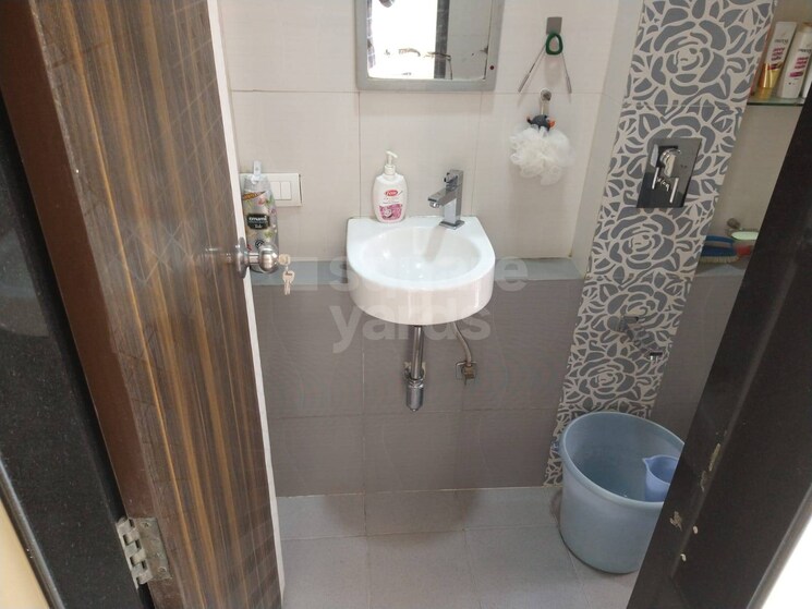 Bathroom, neo-vikram-chs 2.5 Bedroom 1250 Sq.Ft. Apartment In Andheri West Mumbai 3991552