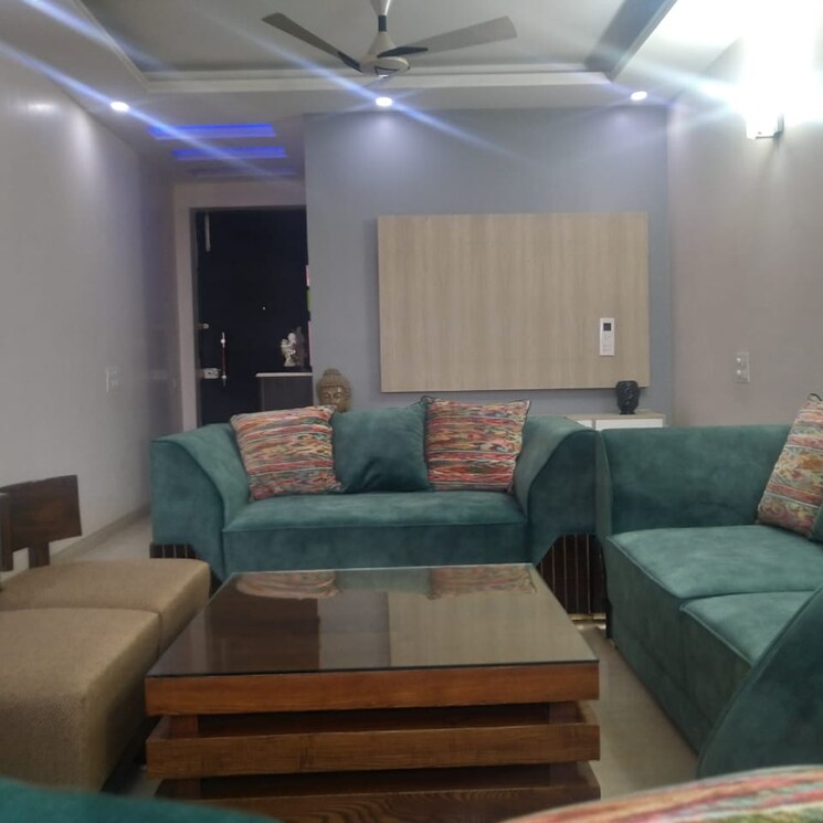 Living Room, bestech-park-view-spa-next 3 Bedroom 1790 Sq.Ft. Apartment In Sector 67 Gurgaon 3993484