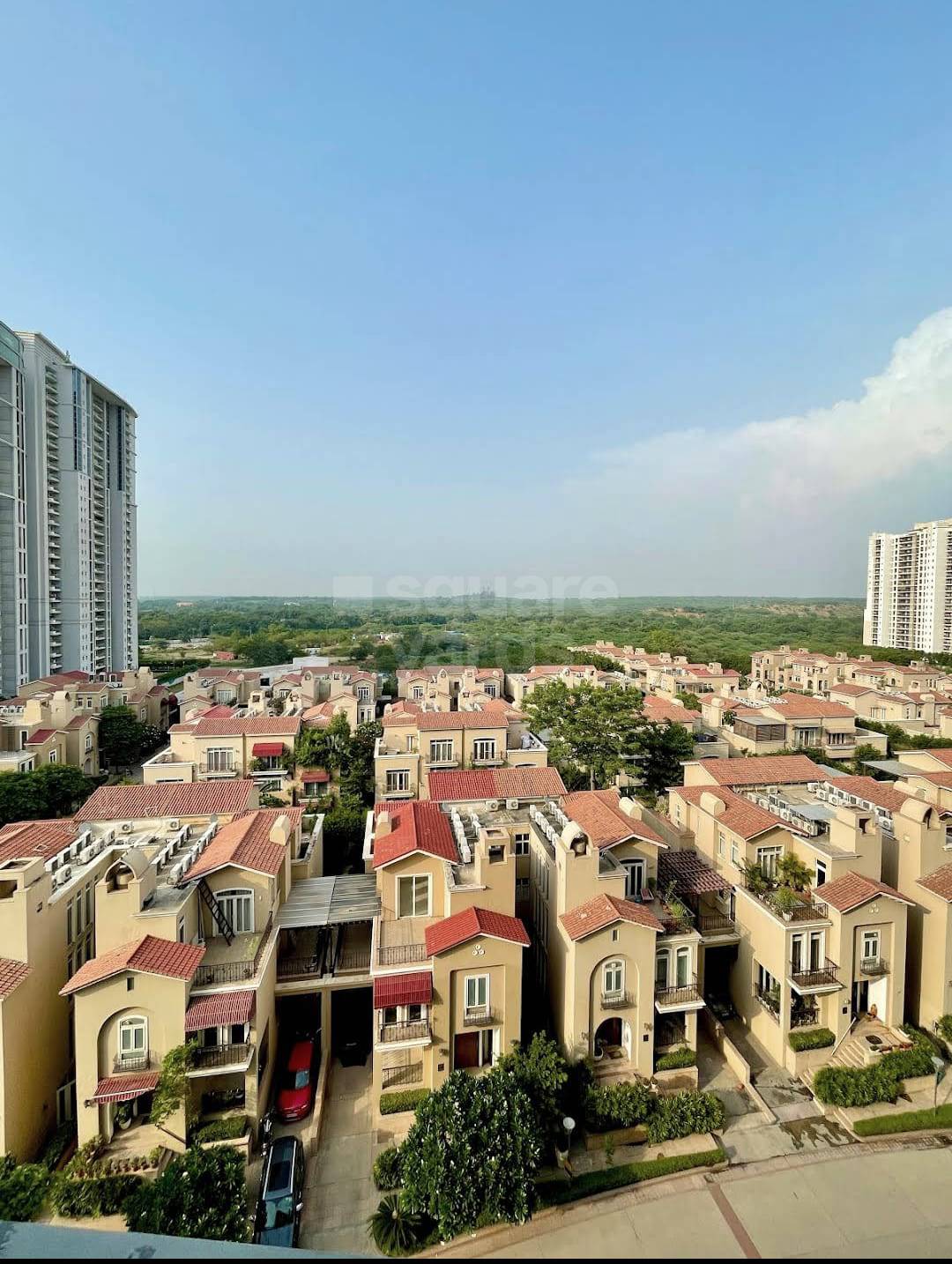 Resale 5 Bedroom 4600 Sq.Ft. Apartment in Emaar The Palm Springs