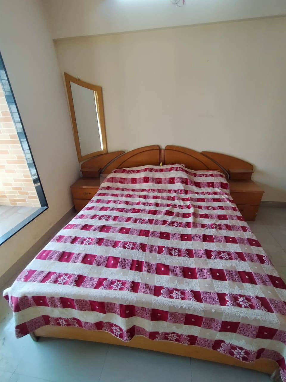 Rental 2 Bedroom 1000 Sq.Ft. Apartment in Gokuldham Complex, Goregaon