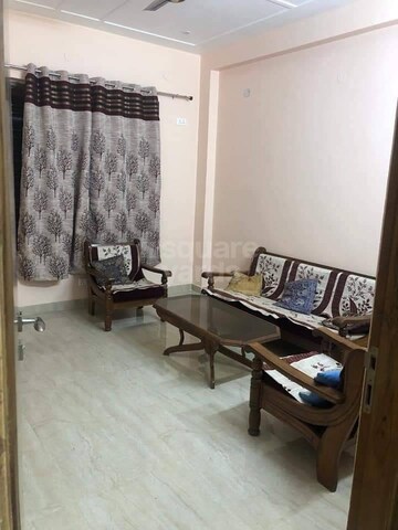 Living Room in 2 BHK Builder Floor at Vaishali – for Rent