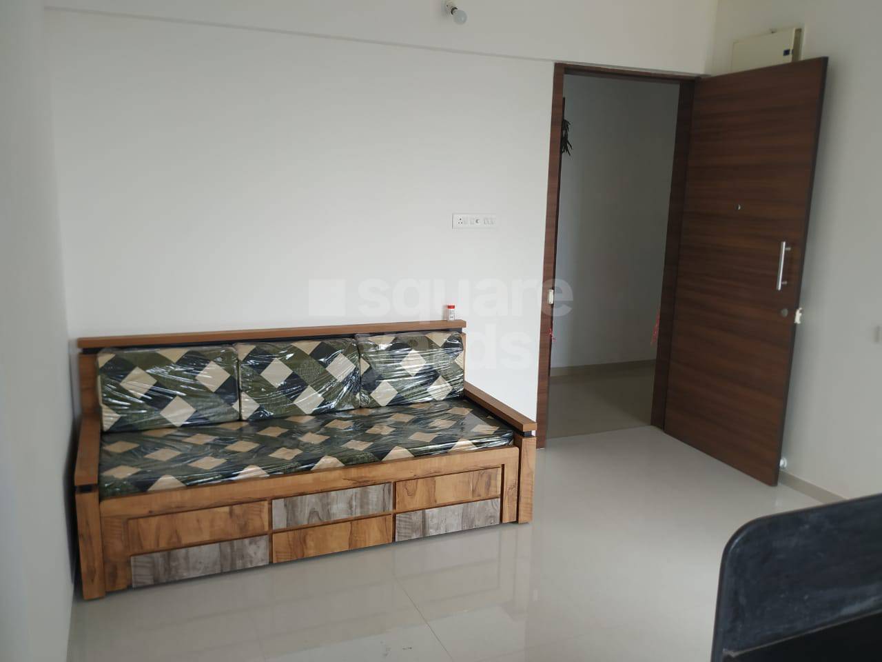 Rental 1 Bedroom 500 Sq.Ft. Apartment in Highpoint ITrend Homes Phase 2