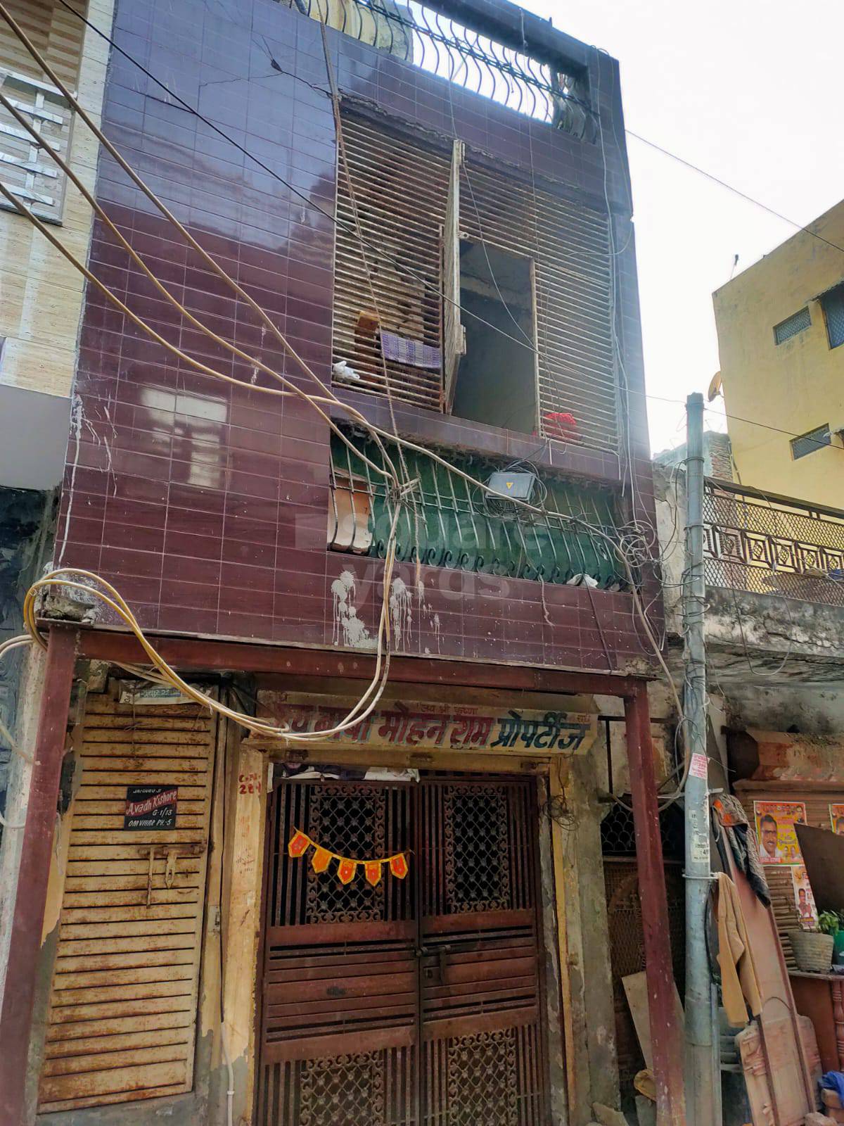 Resale 2 Bedroom 560 Sq.Ft. Builder Floor in Om Vihar Phase IV, Uttam