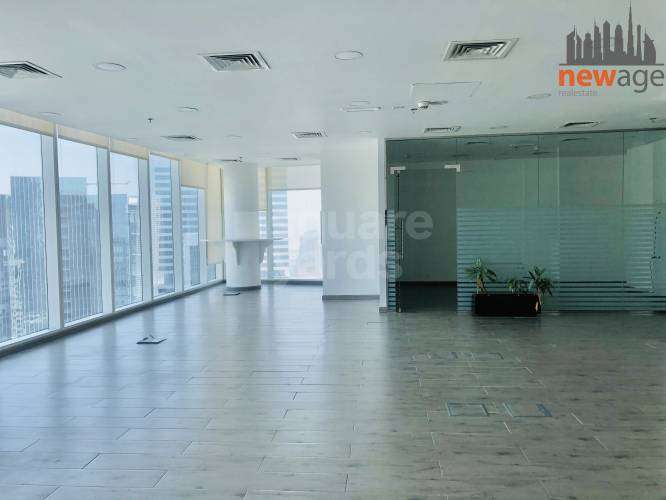1345 Sq.Ft. Office Space in Park Lane Tower