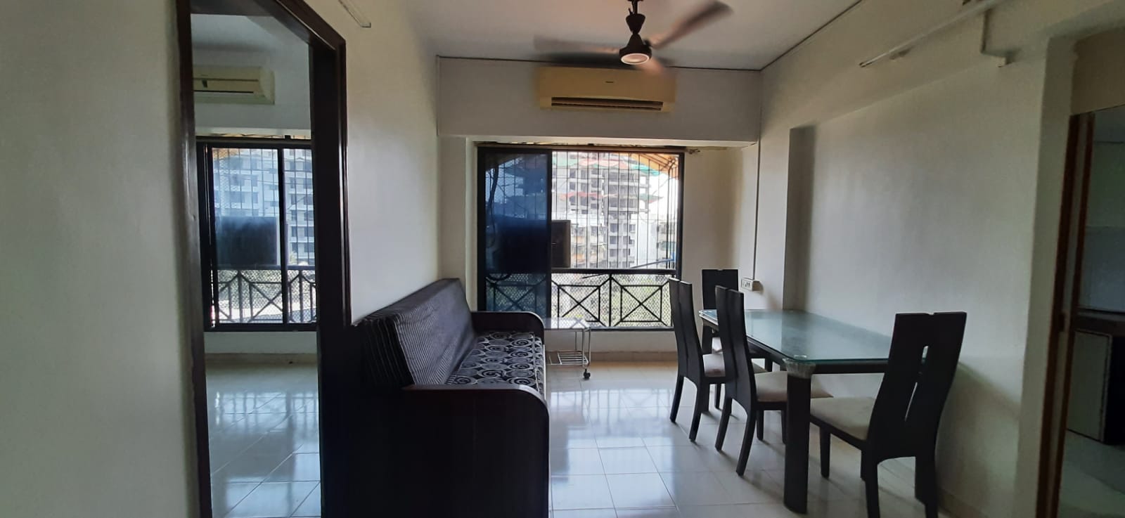 gown on rent in tilak nagar