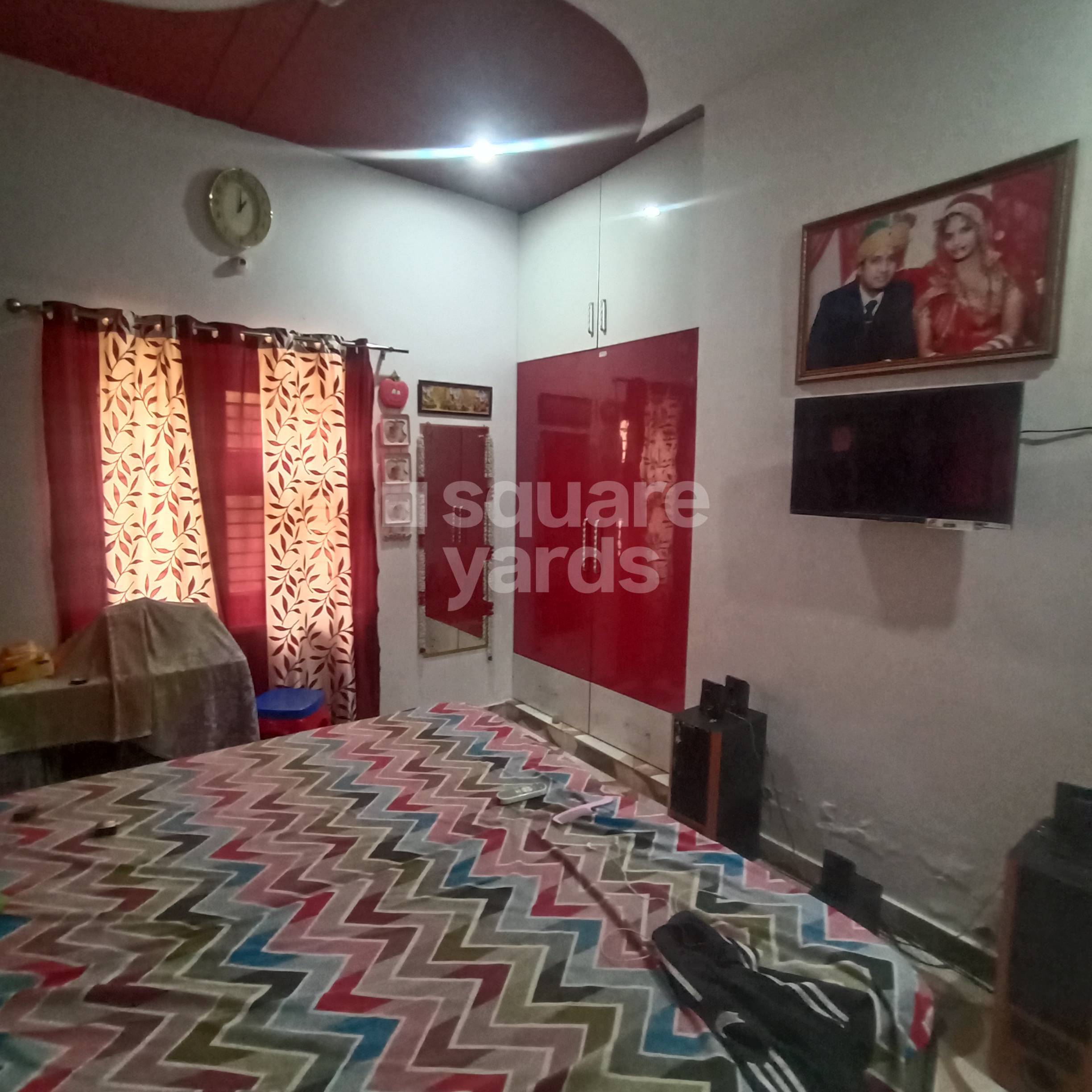 Resale 4 Bedroom 60 Sq.Yd. Independent House in PVD Mansarovar Park