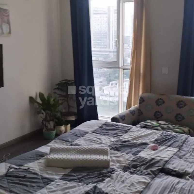 3 BHK + Servant Room Apartment For Rent in Paras Irene