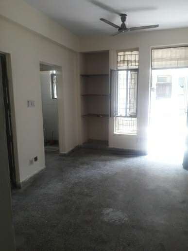 Rental 2 Bedroom 930 Sq.Ft. Apartment in Mahadev Apartments Noida ...