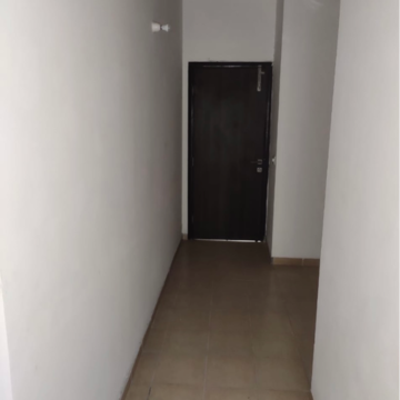 Room in 4 BHK Apartment at Tata Primanti-Tower Residences, Sector 72 – for Rent
