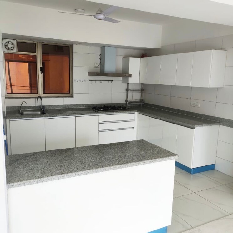 Kitchen, tata-primanti-tower-residences 4 Bedroom 3320 Sq.Ft. Apartment In Sector 72 Gurgaon 4048777