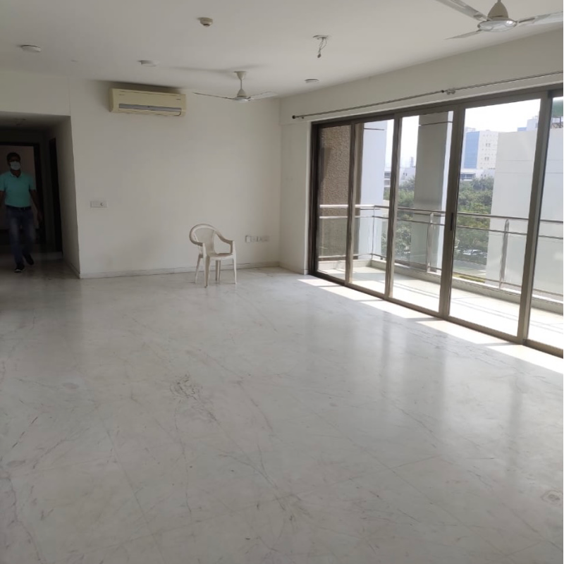 4 BHK + Servant Room 3320 Sq.Ft. Apartment in Tata Primanti-Tower Residences