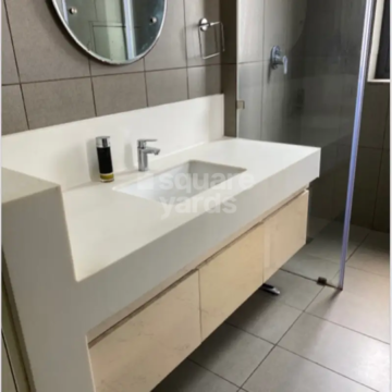 Bathroom in 3 BHK Apartment at Ireo Skyon, Sector 60 – for Rent