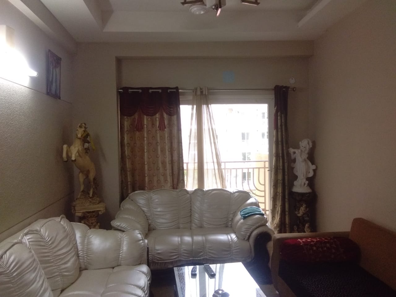saya zenith 2 bhk rent