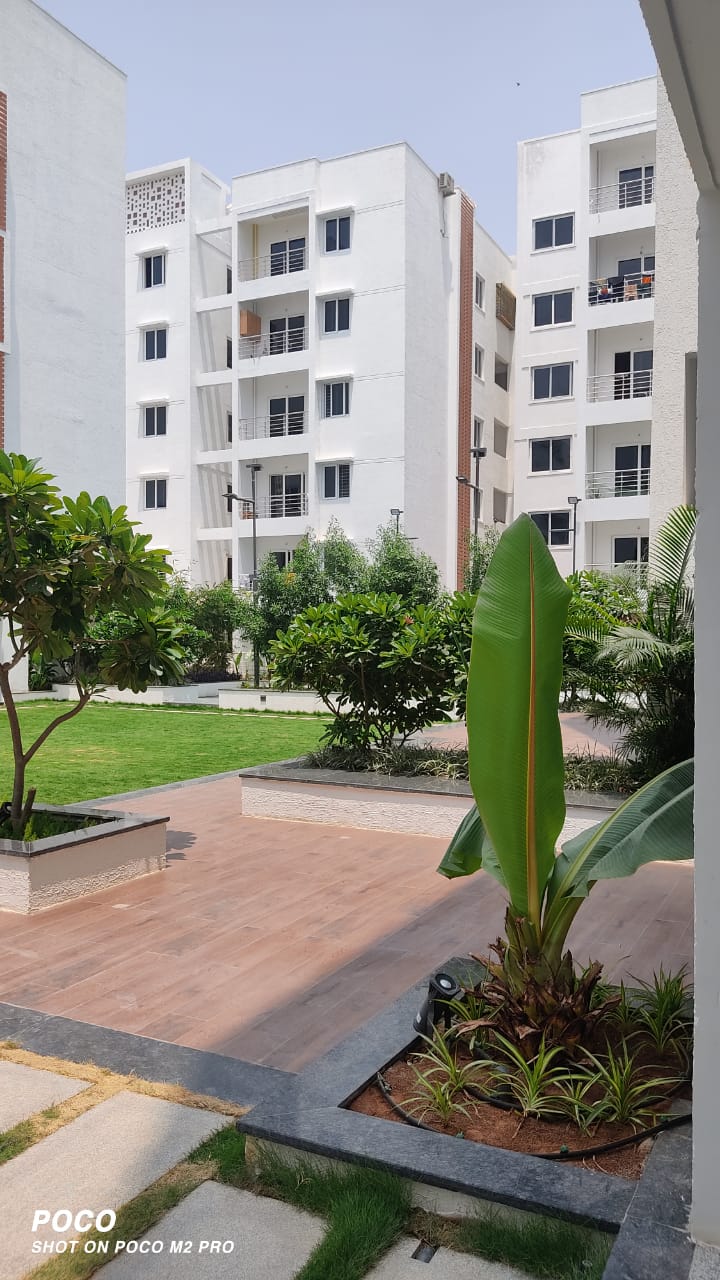 Resale 4 Bedroom 353 Sq.Yd. Villa in Oorjita Istana Villas, Kokapet