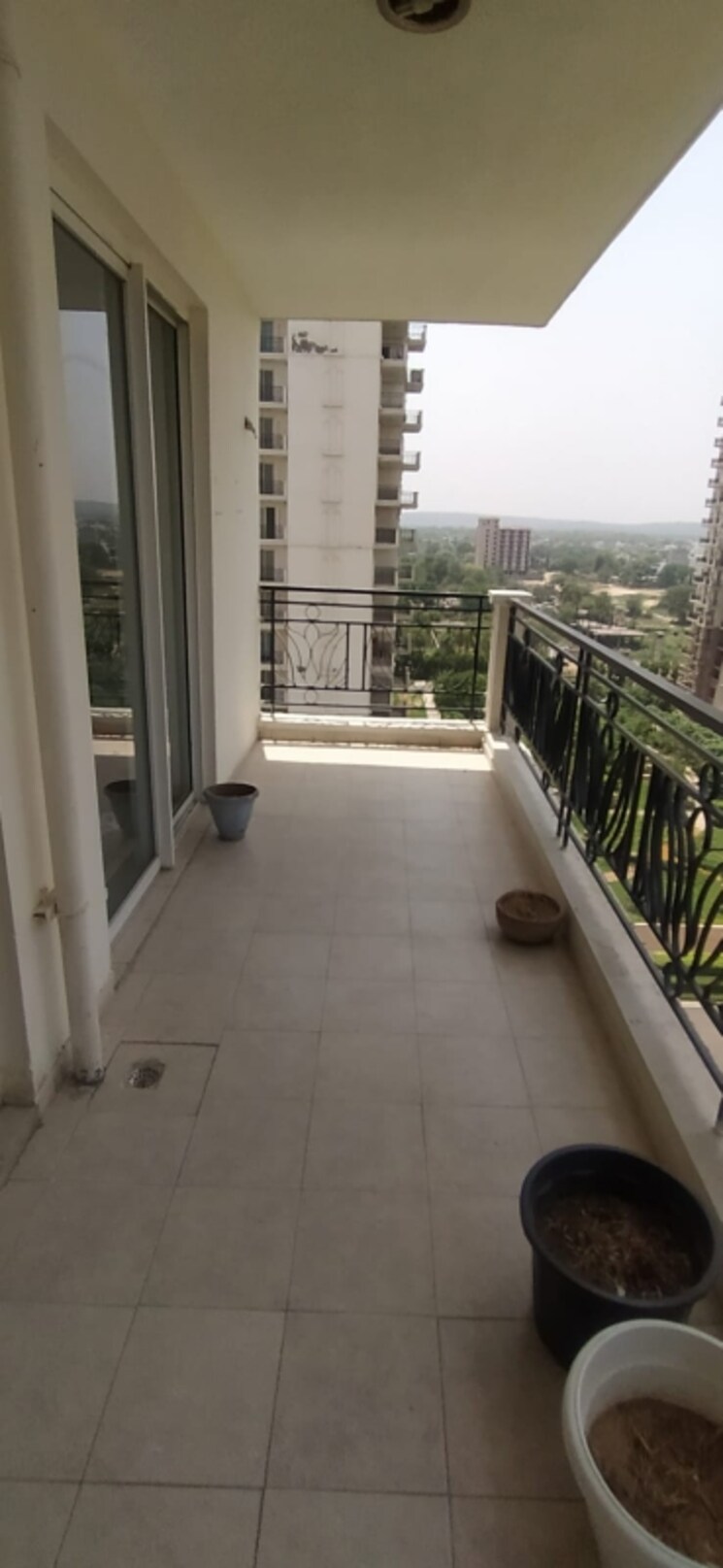 Balcony, dlf-express-greens 3 Bedroom 1845 Sq.Ft. Apartment In Sector 91 Gurgaon 4059525