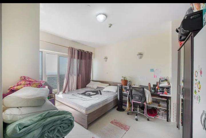 2 BR 1159 Sq.Ft. Apartment in Jumeirah Lake Apartments