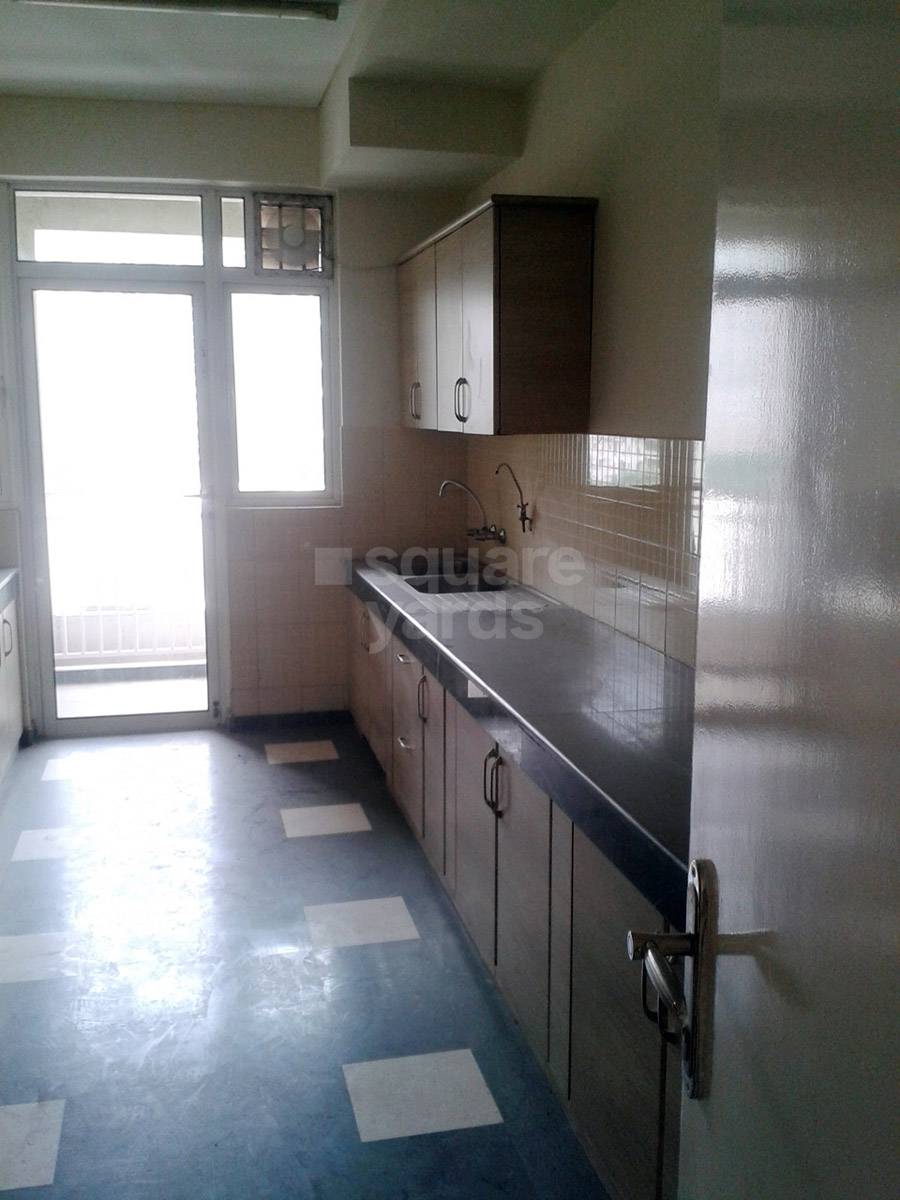 Resale 3 Bedroom 2309 Sq.Ft. Apartment in Clarion The Legend, Sector 57