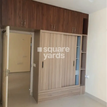 Room in 2 BHK Apartment at Shree Vardhman Mantra, Sector 67 – for Rent