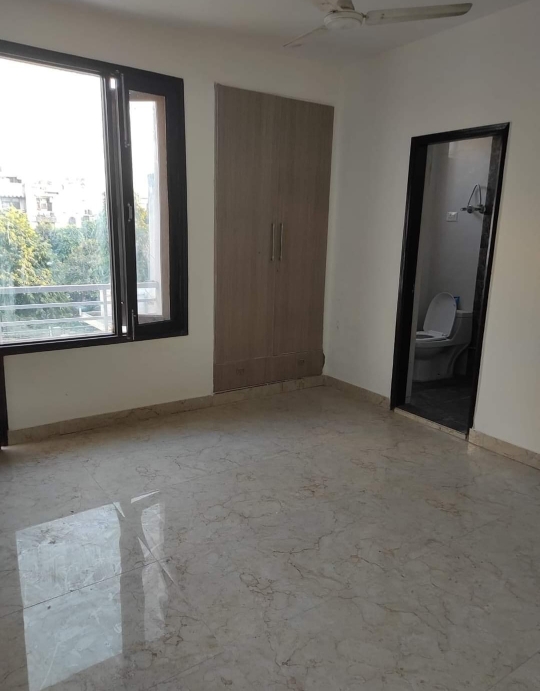 Resale 4 Bedroom 4500 Sq.Ft. Independent House in Palam Vihar Residents