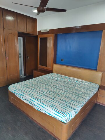 Bedroom in 3 BHK Apartment at Stellar Tower, Andheri West – for Rent