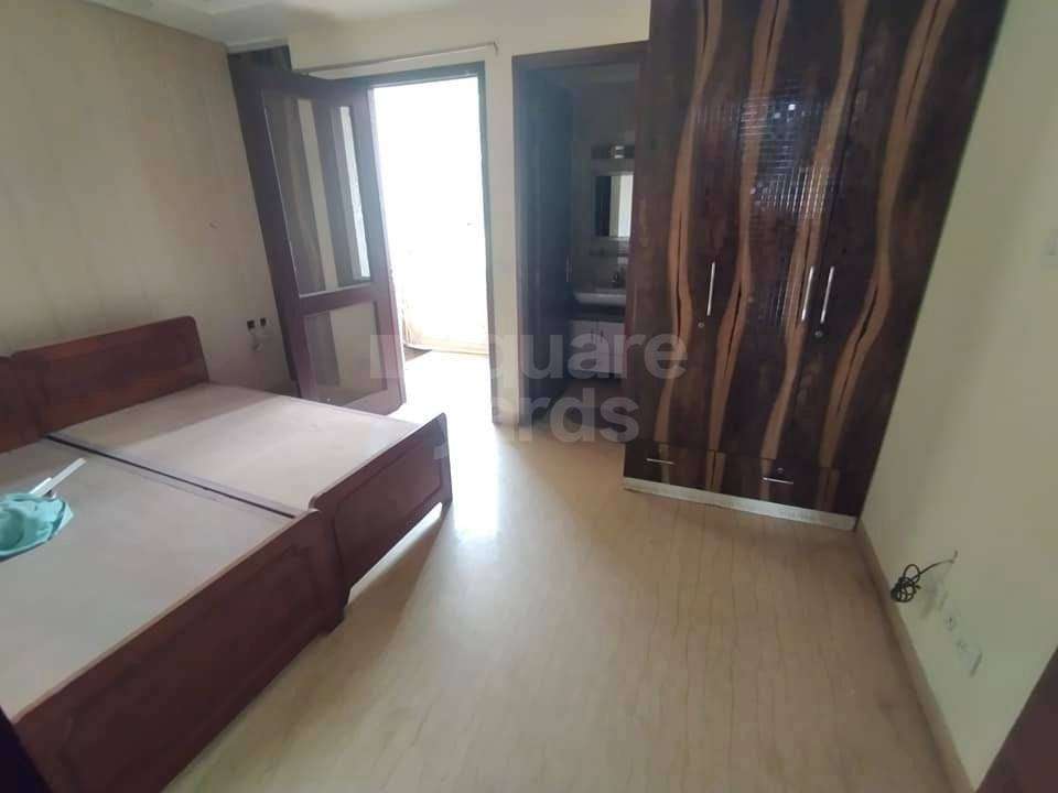 Resale 3 Bedroom 200 Sq.Yd. Builder Floor in RWA C2 Block D Janakpuri ...