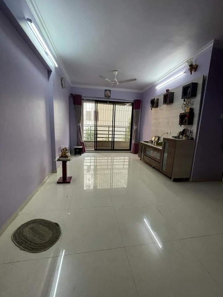 Rental 2 Bedroom 882 Sq.Ft. Apartment in Hiraco Eminence, Mira Road