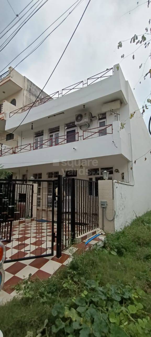 Rental 3 Bedroom 2000 Sq.Ft. Builder Floor in Kohli One Malibu Town