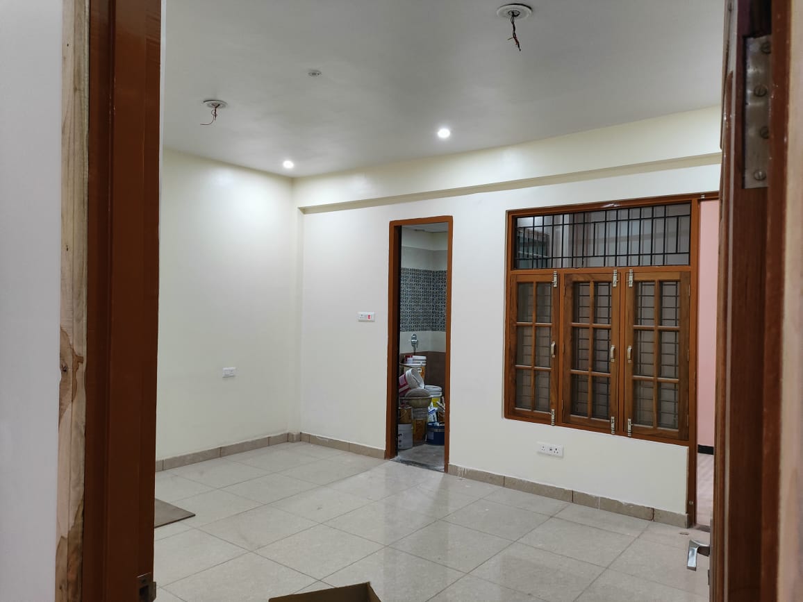 Rental 2 Bedroom 900 Sq.Ft. Apartment in LDA Sulabh Awasiya Yojna