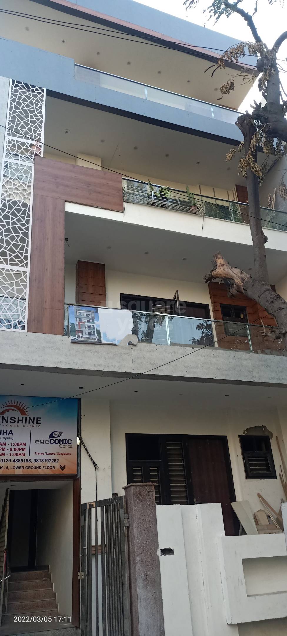 Resale 3 Bedroom 1431 Sq.Ft. Apartment in Eros Mayfair Towers